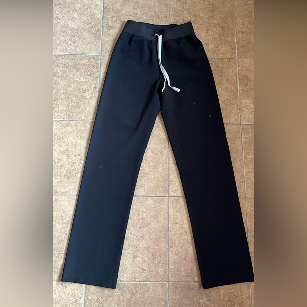 NWOT Figs XS/Tall Livingston High Waisted scrub pants w yoga waistband